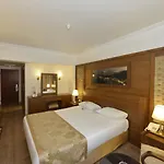 Yigitalp 4*