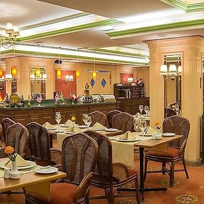 イギタルプ 4*